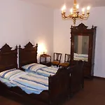 Semesterbostad Historic Morelli De Rossi Manzinello