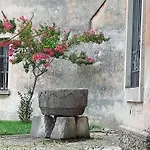 Historic Morelli De Rossi * Manzinello