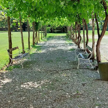 Historic Morelli De Rossi Сasa de vacaciones Manzinello